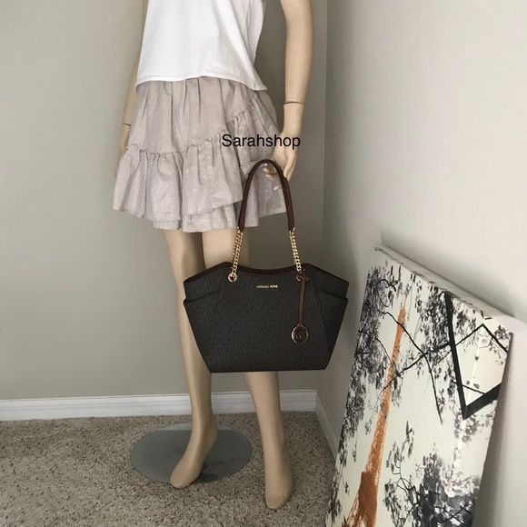 🌼Michael Kors Set - Picture 7 of 16